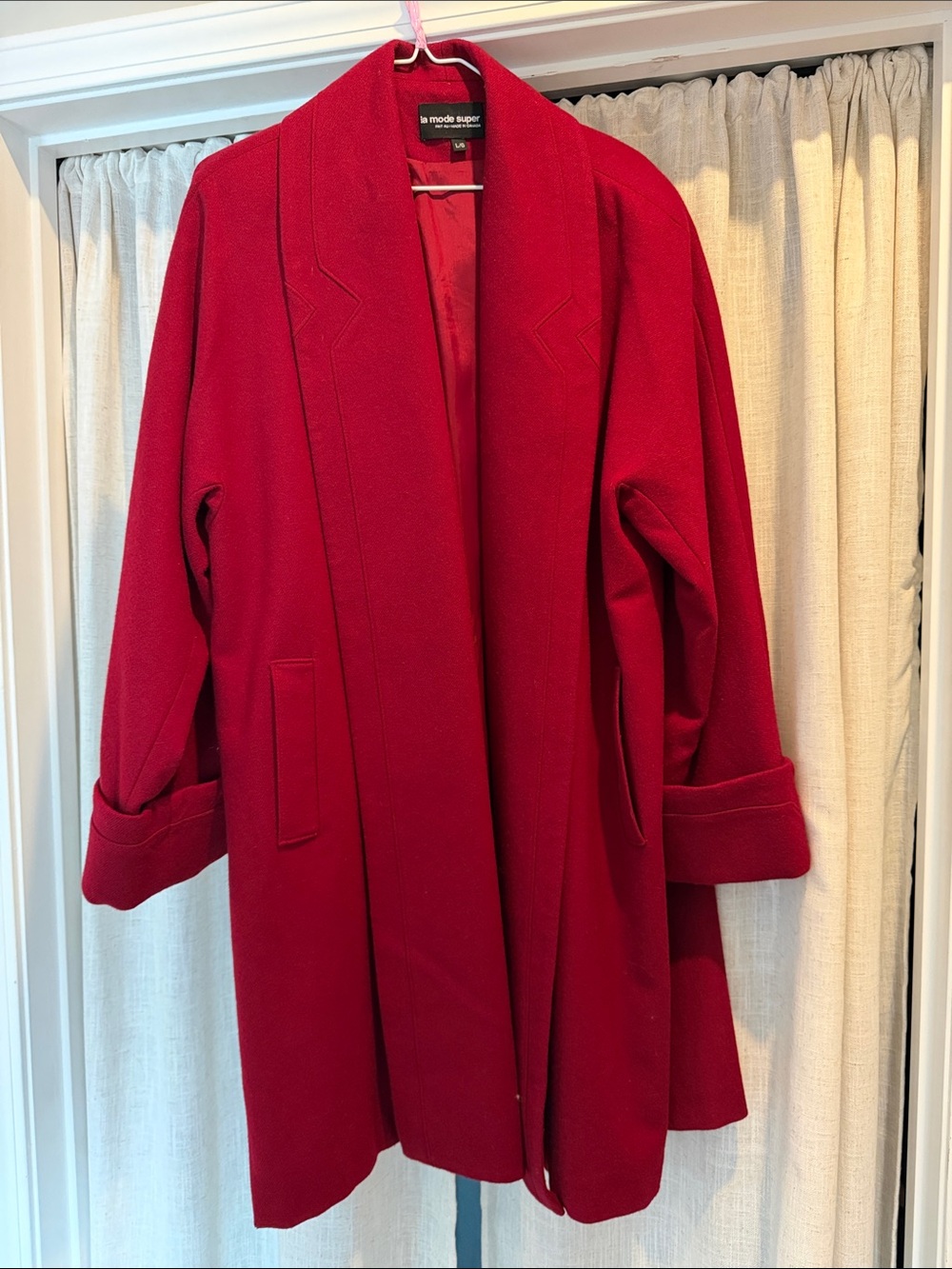 La Mode Super Women's Red Open-Front Wool Coat